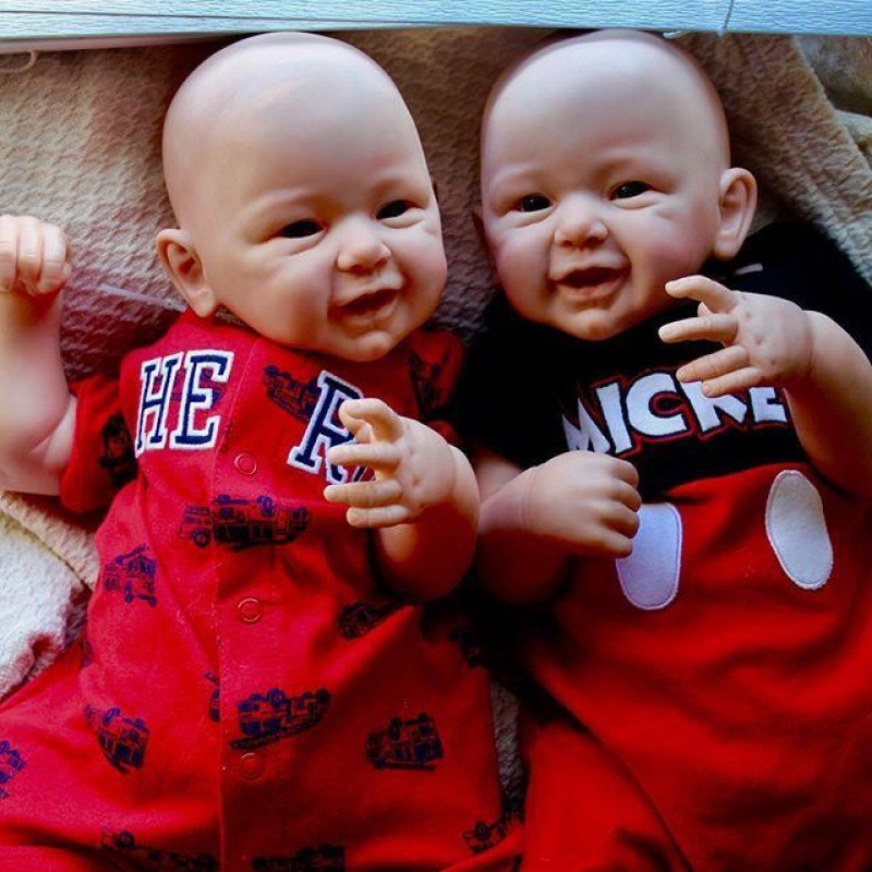 Realistic 21'' Twins...