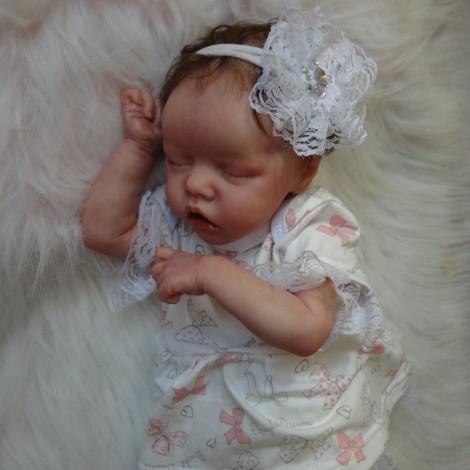 17 Inch Softtouch Cute Lifelike Madilyn Reborn Baby Sleeping Doll Girl
