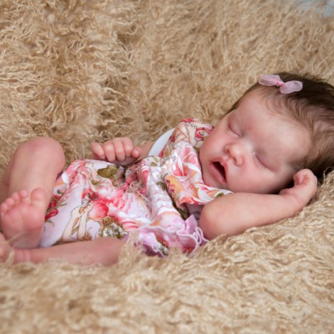 [Special Price] 17'' Softtouch Real Lifelike Saoirse Reborn Baby Doll Girl